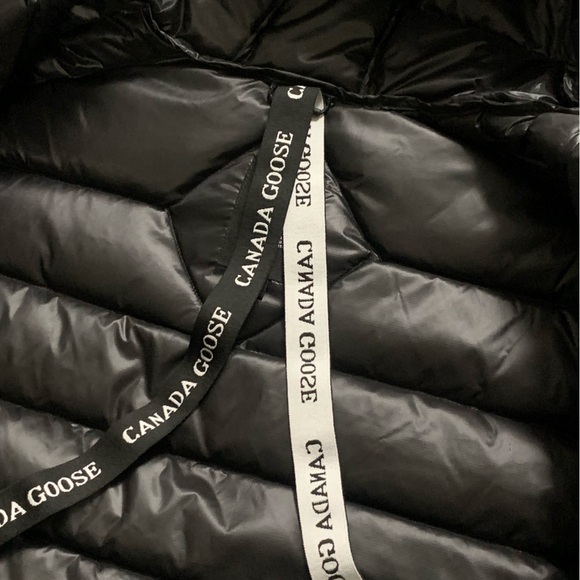 Canada Goose Black Puffer Jacket - Picture 7 of 9